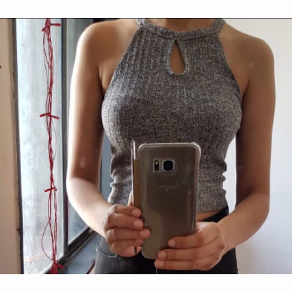 Grey Ribbed Knit Top Sleeveless Keyhole Short